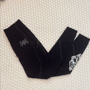 Darc Sport SHE Wolves Black Leggings “Repair Everson Seamless Huxley Scrunch”